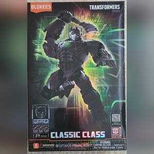Blokees Transformers Classic Class 05 Optimus Primal Robot plastic model kit.
